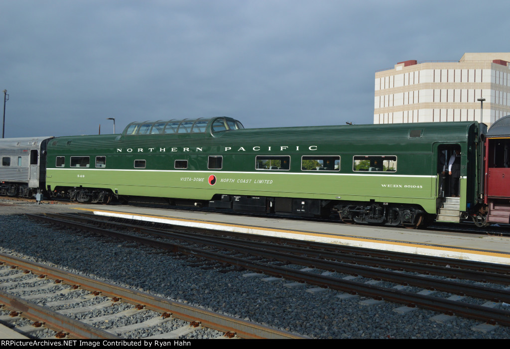 NP Dome Car 549 on the Chief